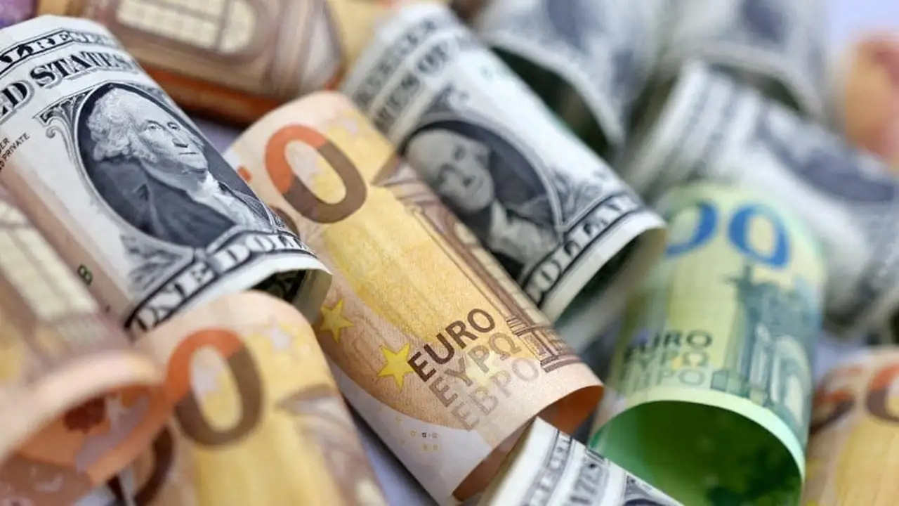 أسعار العملات مقابل الجنيه المصري في البنوك خلال تعاملات السبت 21 مارس